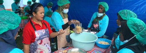 Kegiatan Diversifikasi Usaha Wanita Nelayan Melalui Pengolahan Produk dan Sertifikasi Pemasaran  di Kabupaten Kaimana difasilitasi lewat pendanaan hibah GEF 6 “The Ecosystem Approach To Fisheries Management (EAFM) In Eastern Indonesia (Fisheries Management Area (FMA) - 715,717 & 718) Components A, B, And D”